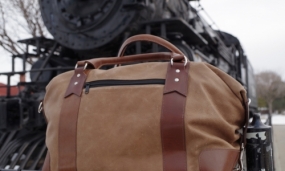 Cru Weekender Duffel
Wheat Leather with Brown saddle straps and accents